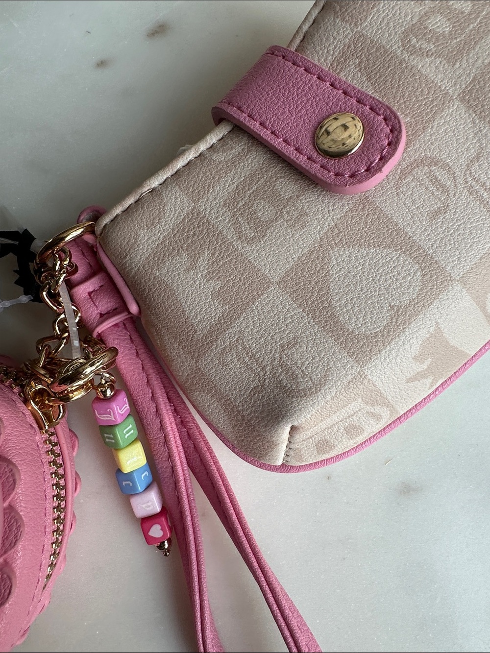 Juicy Couture Pink Two-Piece Wristlet Set with Heart Charm - Picture 3 of 5